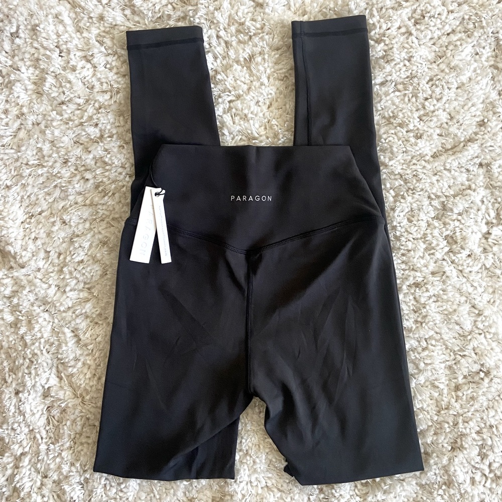 Paragon NWT High Rise Naked Legging